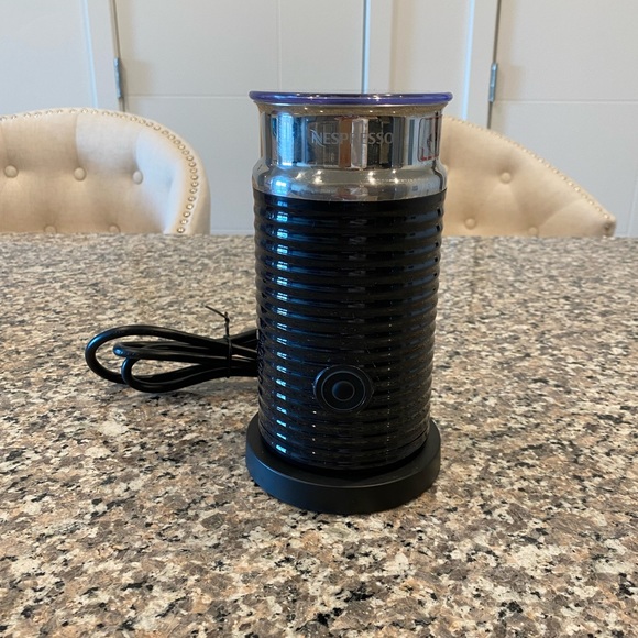 Nespresso Milk Frother - Picture 1 of 4